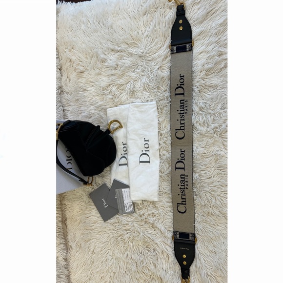 Authentic CHRISTIAN DIOR Navy/Beige Embroidered Woven Shoulder Strap - Picture 6 of 6